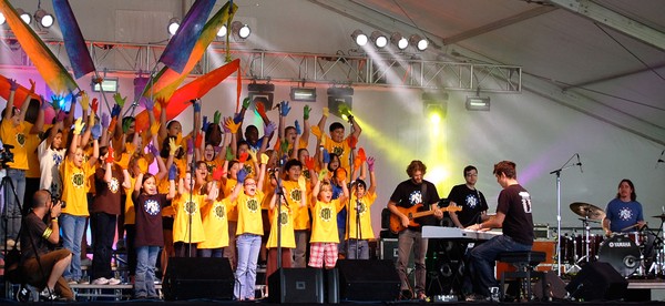 Photo: Joanne Foote Barton Hills Choir performing at the 2009 Austin City Limits Music Festival